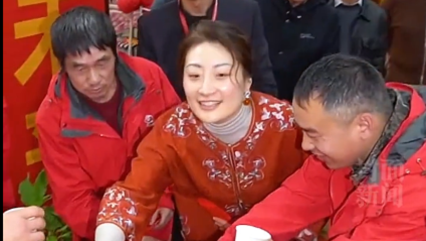 马可波罗卖菠萝,澳门6合开彩开奖结果记录,准确资料解释落实_创新版V3.86